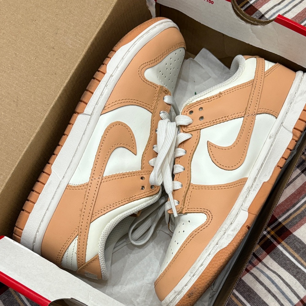 Women’s Nike Dunk Low